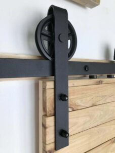 Bb09 Classic Black Tracks And Rollers